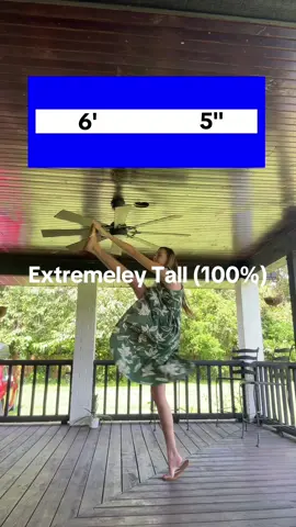 Extremeley tall 😌 🦒 #talltok #tall #leggy #tallwomen 