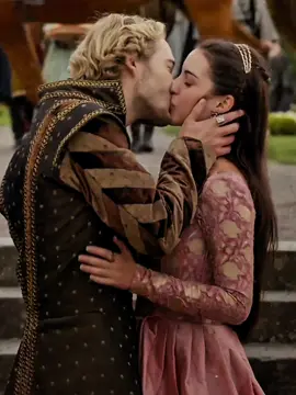 They’re my first trauma in perioddrama for sure ☺️ #reign #reignedit #reigntok #frary #fraryedit #marystuart #marystuartedit #francisvalois #francisvaloisedit #maryandfrancis #francisandmary #maryandfrancisedit #francisandmaryedit #maryqueenotscots #maryqueenofscotsedit #stuart #tudor #elizabethi #catherinedemedici #kingoffrance #marystuartqueenofscottland #perioddrama #adelaidekane #adelaidekaneedit #tobyregbo #tobyregboedit #foryou #foryoupage #edit #fyp #viral #fypシ゚ 