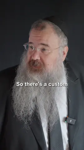 Why do we dip the apple in the honey on Rosh Hashanah? There are two kinds of sweetness in life. I explain more here. Wishing you a happy, healthy, sweet new year! #RoshHashanah #rabbishaistaub #rabbisoftiktok 