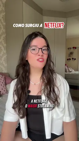 Você sabe como surgiu a Netflix?🍿🤫 A @netflixbrasil é a plataforma que todos nós amamos, então vim contar um pouco de como ela surgiu✨  #netflix #filmeseseries #filmes #filmesnetflix #seriesnetflix #streaming #cinema  