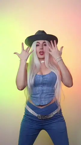 Aprende a bailar Vaquero 🤠Versión 2🔥y sígueme para aprender más bailes 💋 #vaquero #AprendeEnTikTok #tutorial #baile 