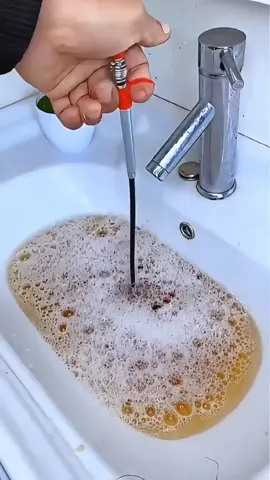 Desentupa sua pia com esse gancho!  #desentupidor 