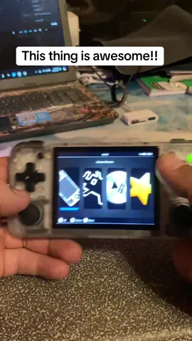 The Anbernic RG35XX H handheld gaming device is so awesome! #gaming #retro #retrogaming #kidsgiftideas #anbernic 