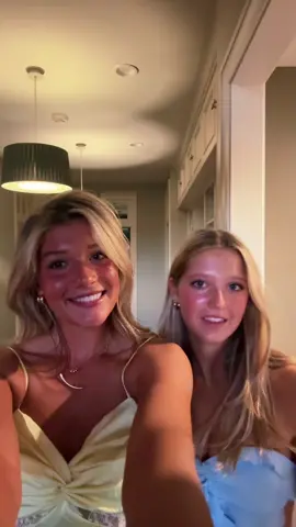 happy hoco @Eva Gifford #didntendupinabushthistime 