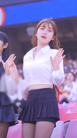 야구장에서 사복 응원은 처음인 #치어리더 #이주은 
