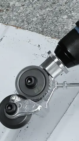 adaptor bor yang bisa digunakan untuk mengubah bor anda menjadi pemotong 🥰🥳 6592 #adaptorbor #adaptor #bor #pemotong #perkakas #murah #multifungsi #promoguncang1010 #fypシ #viral 