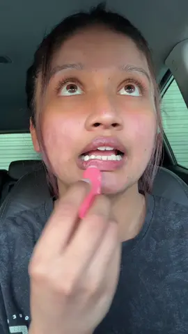 Putting myself first😊 #MentalHealth  . . . . . . #acneskin #acneproneskin #acnetreatment #lipcare #lipgloss #acnefighter #acne 
