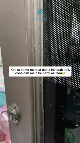 Yuk bersyukur dalam hal apapun🥹 Karena hidup yang selama ini kita keluhkan adalah kehidupan yang diharapkan orang lain 💔🥺 #bayiterlantar #bayiterbuang #pantibayi #pedulibayiterlantar #pantiasuhan #anakyatim 