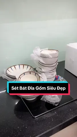 Tết đến có bộ bát này bầy ra mâm bao đẹp các bác ơi, lại còn rẻ chứ 👍 #setbatdia #giadungtaca #giadungnhabep #muataitiktokshop #xh 