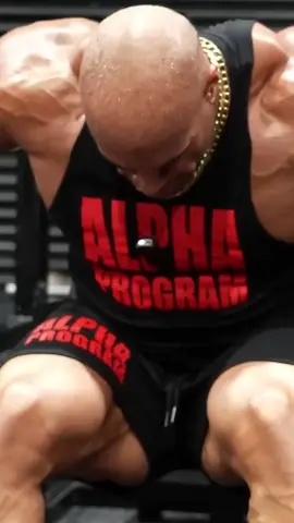 Workout with super strong fighter_#bodybuilding #bodybuilder #strengthtraining #strengthtraining  #gymtok  #gym