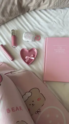Got my orders from @Temu. Me in my pink world. 🎀🌸💖 #pink #pinkaesthetic #pinterest #cute #gratitudejournal #pink #coquetteaesthetic #coquettegirl #pinkgirl #girlssupportgirls #pinklover #uae #abudhabi #temu #softgirlstyle #cuteaesthetic #ribbonflowers #temuhaul 