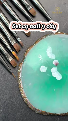 Một set cọ đầy đủ các công dụng chị em cầm có😍.#tuongannails #design #designnai #setconail #conails #setco9cay #nail #nails #xuhuongtiktokk 