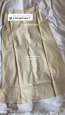 Replying to @Kimmy Qiu it’s apricot dear 😘 #OOTD #longskirtgirly #silkskirt #satinskirt #maxiskirt #TikTokShop #fyp 