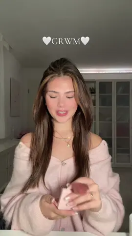 Happy birthday to meee🥰 Als ich heute in die Klasse gekommen bin, haben alle angefangen zu singen😭😭 #foryou #foryourpages #grwm #birthday 