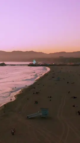 Welcome To Santa Monica, California 🌴🌅🌊 #santamonica #losangeles #la #california 