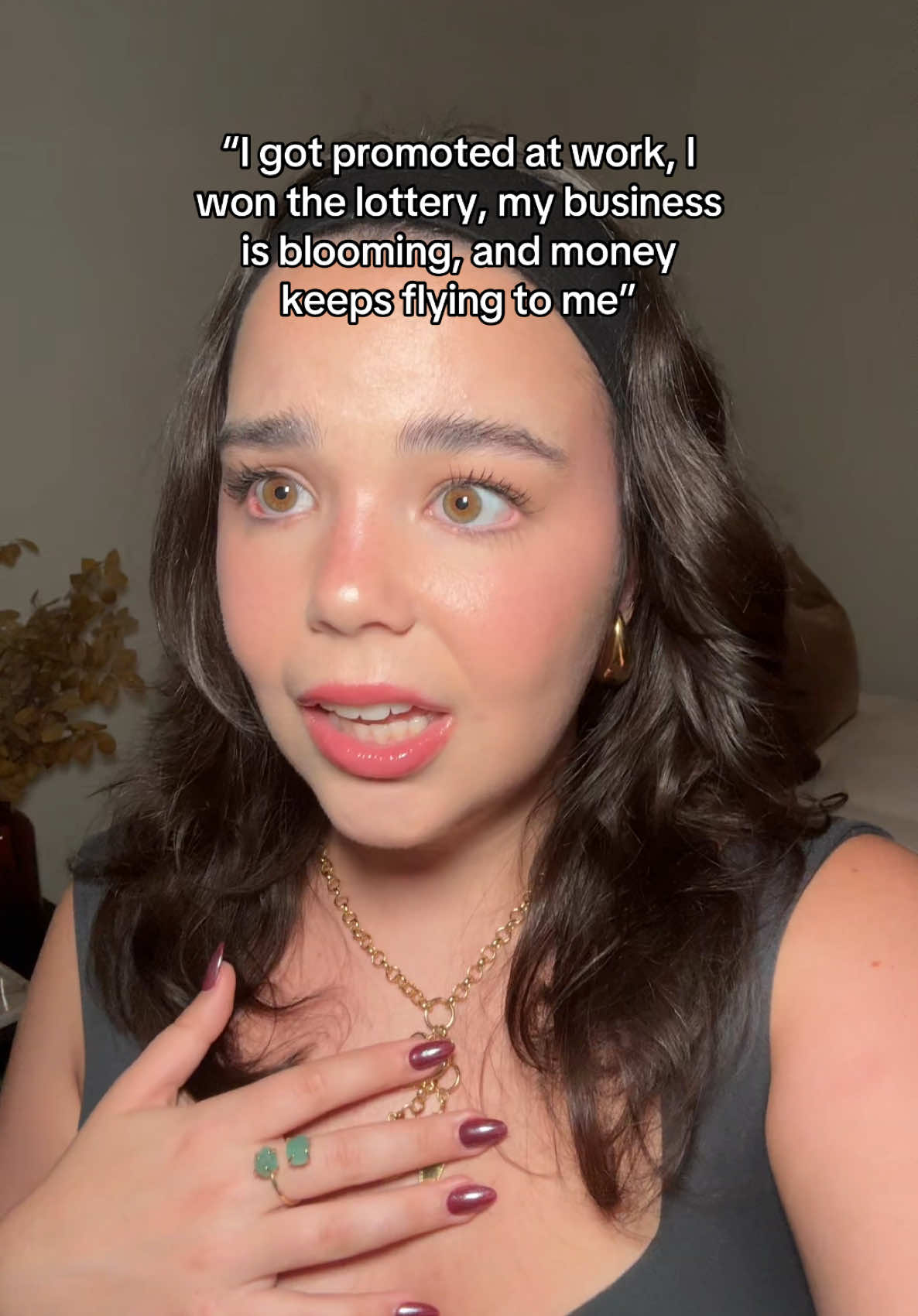 green aventurine is the luckiest money stone ever, attracts luck, prosperity, abundance, opportunities, success and wealth💰💰