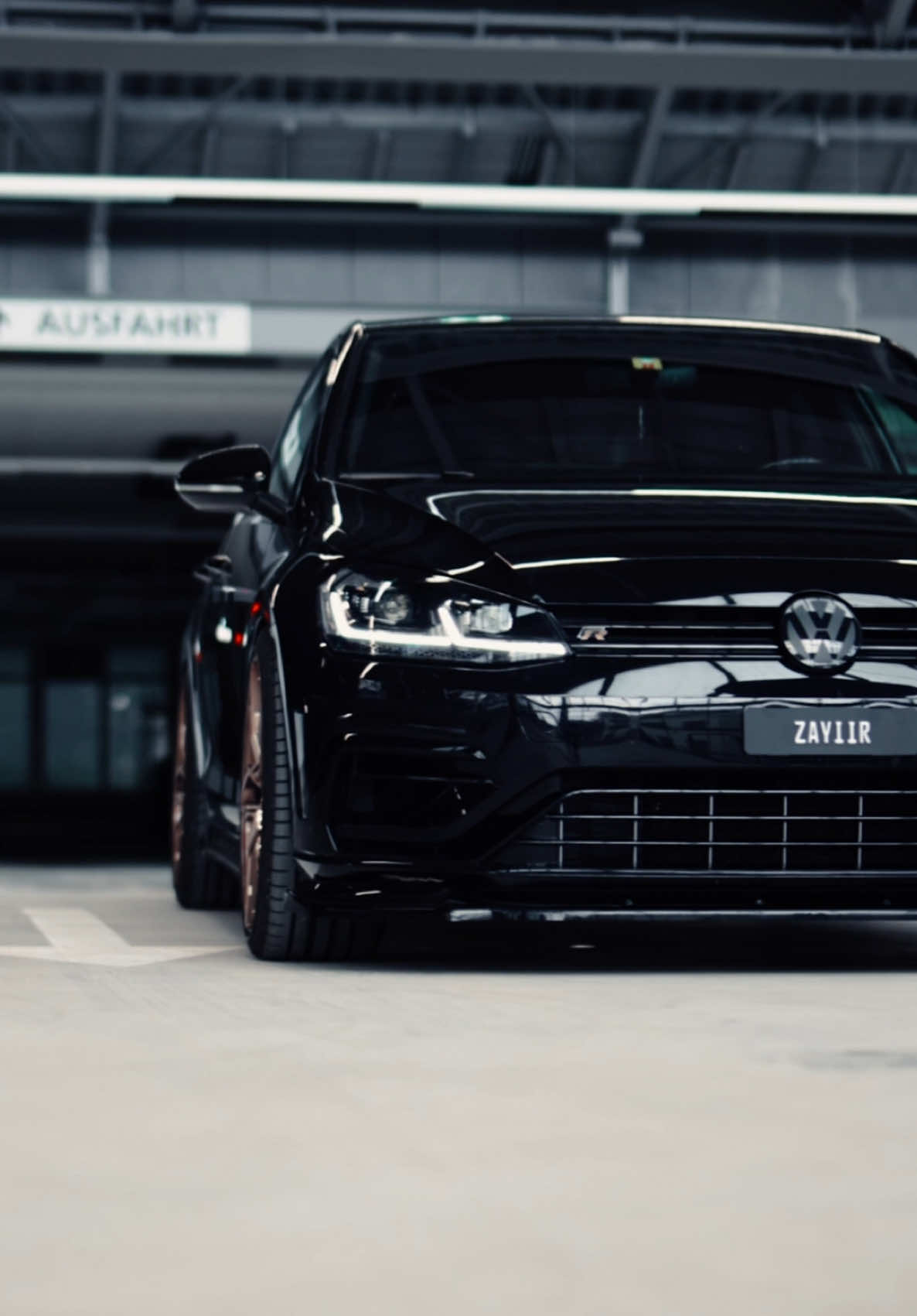 VW Golf 7.5R! 🖤  📸: @Shpëtim Kamberi | Videography  Edit: Myself  #vw #vwgolf #vwgolf7r #7r #mk7 #golf #car #cars #carsoftiktok #trend #viral #trending #4k #trendingsound 