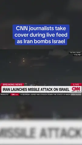 This was the dramatic moment CNN journalists were forced to take cover during a live hit as Iran fired missiles at Israel.  🎥 CNN  #news #breakingnews #cnn #israel #iran #middleeast #war #attack 
