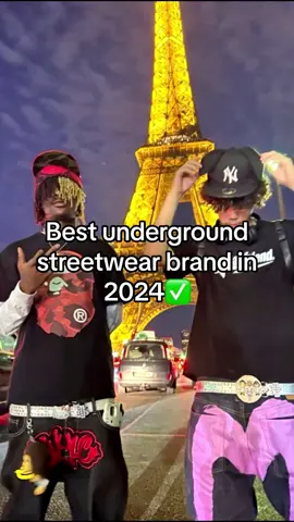 Worldwide shipping! Store in bio😍 #y2k #y2kaesthetic #y2koutfits #streetwear #cybery2k #y2kfashion #fyp 