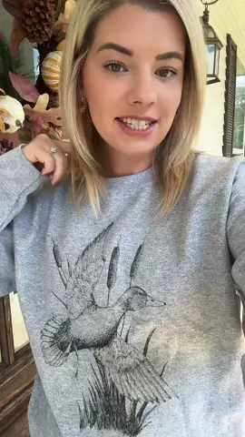 #camocuties #girlswhohunt #duckhunting #girlswhoduckhunt #wifeofahunter #retromallardsweatshirt #huntingsweatshirt #ducksweatshirt #sweatshirt #sweatshirtseason 