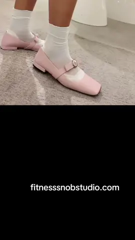 This October, wear supportive socks!
 20% of all sales from our Sheer Confidence Crew Socks will go to Susan G. Komen, helping drive research and support for those impacted by breast cancer. Featuring a touch of pink, these socks aren't just a style statement—they’re a step toward meaningful change.
 Our goal is to raise $1,000! Check our progress with the fundraising thermometer at fitnesssnobstudio.com, and shop with intention, because making an impact is always in style. #FitnessSnob #CrewSocks #fyp #BreastCancerAwareness #pinkribbon #gymgirltiktok #style #fitnessgirl #fashionable #socks #makeanimpact 