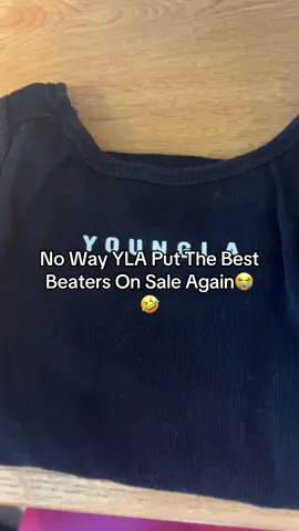 How do they keeo doing this💀 #youngla #GymTok #mensclothing #tanktop #sale 
