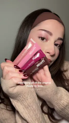 my forever faves ♡ @rhode skin  #rhode #rhodeskin #rhodeliptint #peptideliptreatment #rhodeliptreatment #lipswatch #haileybieber #BeautyTok 