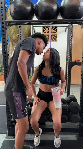 Andamos enfocados 😂🫶 @Clarissa Abrego 