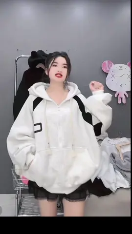 Áo khoác nỉ tàu dành cho mùa đông #aokhoac #aokhoacnu #aokhoacni #thoitrang #shop_chi_em_bigsize #Outfit Cowok Berwarna #LearnOnTikTok #xh #parati 