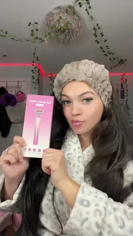 Who wants beautiful Flawless Skin?? FOLOKE 7in1 led beauty wand has you covered!!  https://foloke.us #folokefacialwand #foloke #facialwand 