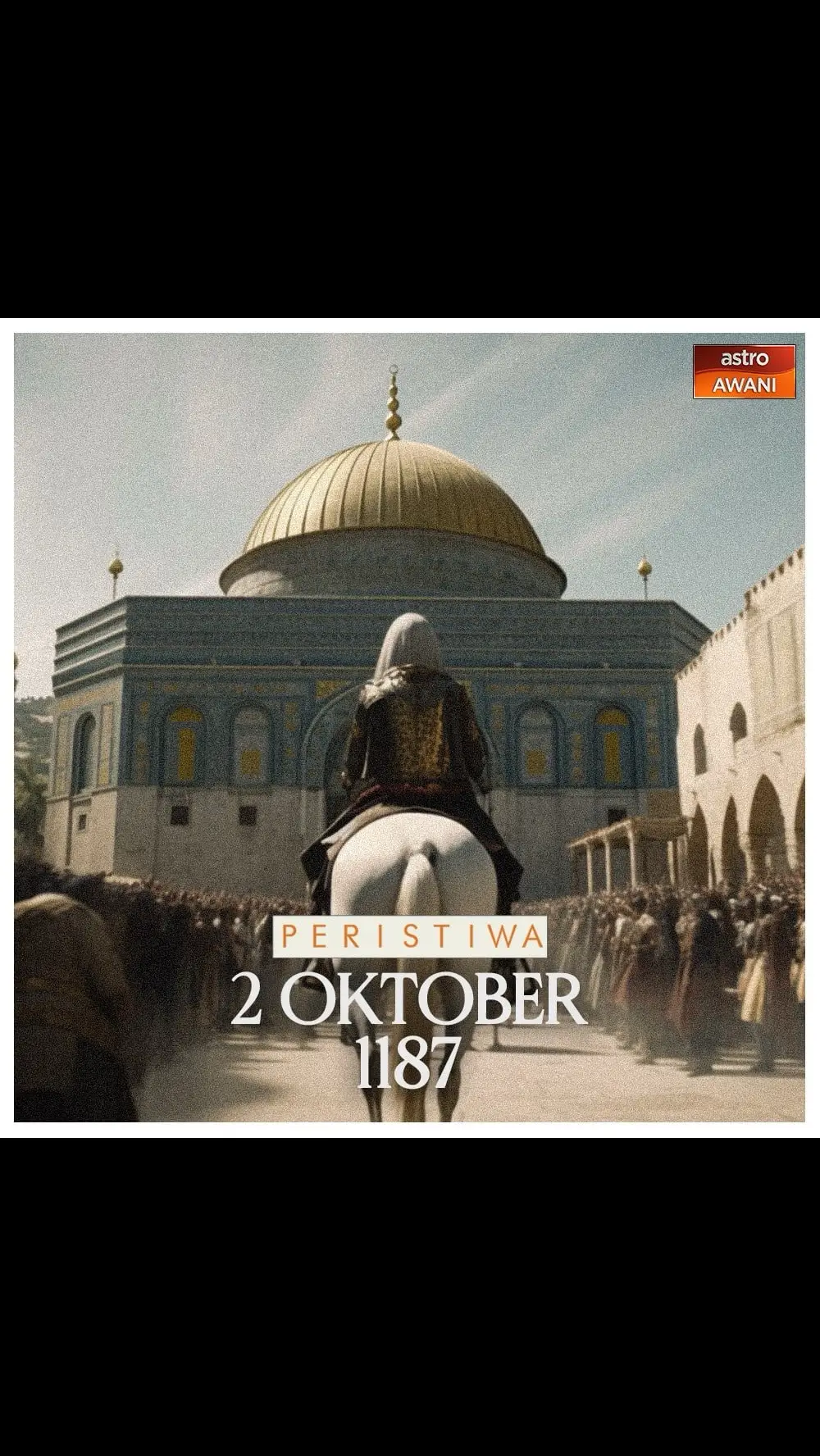 Hari ini 837 tahun yang lalu, Salahuddin al-Ayyubi berjaya membebaskan Baitulmaqdis. Kali pertama Baitulmaqdis berada di bawah kuasa Islam adalah pada tahun 638 ketika era Saidina Umar al-Khattab RA & kekal selama 4 abad, dari tangan Arab ke Seljuk kemudian Fatimiyyah, sebelum dirampas Kristian pada 1099 dalam Perang Salib I. Kekuatan dunia Islam kembali disatukan bawah kepimpinan Salahuddin al-Ayyubi, Sultan Ayyubiyah yang berjaya menundukkan tentangan tentera Salib dalam kemaraannya menuju Baitulmaqdis. Kemenangan di Hattin pada Julai 1187 menjadi titik perubahannya. Selepas satu persatu kota sekitar Levant/al-Mashriq ditawan, Salahuddin tiba di Baitulmaqdis & mula mengepung kota suci itu pada 20 September 1187. Selama beberapa hari serangan dilancarkan namun pertahanan Kristian sukar dipecahkan. Menyedari kesilapan taktikal yang dilakukan, Salahuddin mengubah kedudukan angkatannya ke timur pada 25 September. Serangan dari situ berjaya melemahkan lawan hingga pemimpin pertahanan Kristian kota itu, Balian Ibelin keluar untuk berunding. Akhirnya pihak Kristian menyerah kalah & Salahuddin menjanjikan keselamatan untuk mereka keluar & berhijrah ke Tyre (kota di Levant yang masih dikuasai Kristian), namun tentera Salib dijadikan tawanan atau boleh bebas dengan bayaran tebusan. Tanggal 2 Oktober 1187 bersamaan 27 Rejab 583H, di hari ulang tahun peristiwa Isra’ Mikraj, Salahuddin melangkah masuk ke dalam kota Baitulmaqdis buat kali pertama. Segala artifak Kristian di dalam Masjid al-Aqsa dialihkan & masjid suci itu dibersihkan. Permaidani dihampar, wangian dipercik ke segenap sudut & mimbar yang dibuat atas perintah Nur ad-Din (Emir Syria Empayar Zengid yang juga guru Salahuddin yang bercita-cita untuk menawan kota itu namun tak kesampaian) didirikan. Akhirnya azan berkumandang semula di kota suci itu, menandakan secara rasmi pentadbiran Islam kembali ke Baitulmaqdis selepas 88 tahun dipegang Kristian. *Gambar hiasan. Sumber: World History Encyclopedia #PeristiwaHariIni