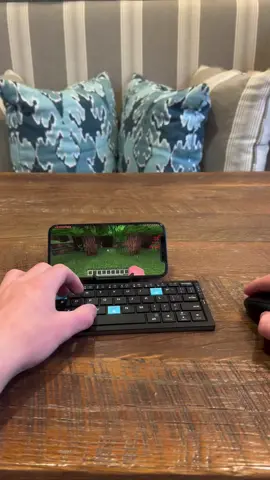 🌟 Transform your device with our portable folding keyboard! Perfect for work or play. Link in bio📌! #PortableKeyboard #TechEssentials  #TravelTech  #PhoneAccessories  #GadgetLover 