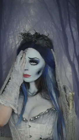 Corpse bride 🖤 linking the base i used for her here.  #corpsebride #fyppp #emilycorpesbride #corpsebridecosplay #fy 