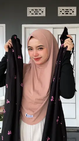 Maa Sya Allah mukena juga harus gemashhh dong🎀🖤💗 #mukena #mukenahcantik #mukenamurah #mukenapita #rekomendasimukena 