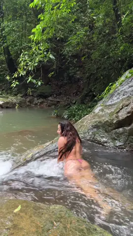 De caminata al rio! #rio #hike #nature #panama 