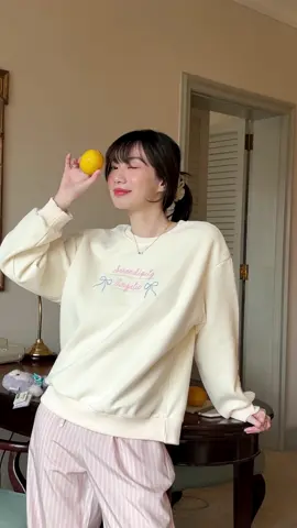 🎀 𝓣𝔂𝓹𝓸 𝓢𝔀𝓮𝓪𝓽𝓮𝓻💭 4 ลายสุดฮิต กลับมาพร้อมส่งแล้วนะค้า🛒 #typosweater #พร้อมส่ง #choosedress #fypシ゚ 