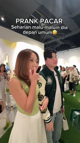 kalian harus tau rico se-introvert itu, dan disini muka dia merah banget🤣 #enricovirly #fyp #prank #prankpacar #coupletok #couplecomedy #GarnierSkinmagiExperience #LebihDariSekedarMoisturizer #Skin