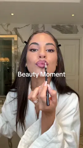 A @Diorbeauty moment ❤️ with the new must-haves #DiorForever #RougeDior /adv