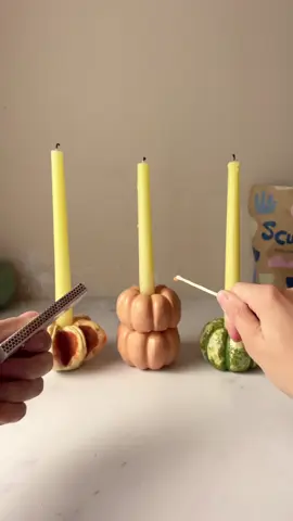 Clay pumpkins… but like they’re from the farmers market 🌸🎃💕 #airdryclay #autumn #autumnvibes #halloween #thanksgiving #giftideas #pottery #diycraft #craft 