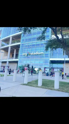 Come with me to the Houston Texans game🤘🏽@Houston Texans #houstontx #texans #nfl #footballseason #fypシ 