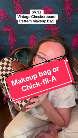 $9.13  Vintage Checkerboard Pattern Makeup Bag, Large Capacity Cosmetic Bag, Zipper Makeup Organizer Pouch for Skincare, Makeup Products, Summer Gift, Fall Gift Closure method The zipper is smooth and not easy to jam High-quality fabrics Thick and durable good texture Handle design The width is moderate and it is not easy to break Black Fri & Cyber Mon: #TikTokShopBlackFriday #TikTokShopCyberMonday #FallDealsForYou #TikTokShopHolidayHaul #christmastime  #shopearly  #nocrowds  #CapCut 