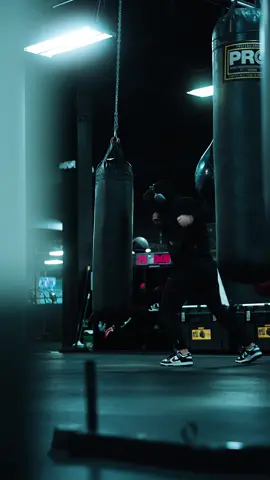 The winter is coming. #winterarc #cinematography #gymbro #gymrat #gymedit #moodyaesthetic #blueaesthetic #darkvibe #cinematic 