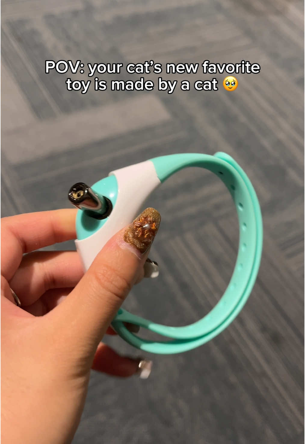👆🏻ON SALE TODAY ONLY! LINK IN BIO ⚠️ Laser pointers should be used with caution! Cats should be rewarded by catching their treat after playtime. ⚠️ #cats #cattok #viral #tiktok #reels #shorts #subscribe #catlaser #viralvideos #viralpost #viralreels #trend #trending #trendingreels 