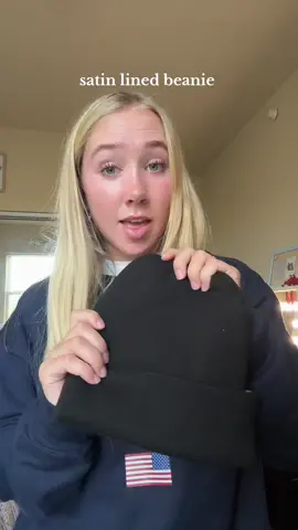 absolutely genius I LOVE @YANIBEST #beanie #hat #fall 