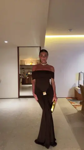 🤎 #browndress #fallweddingguestdress #weddingguestdress 