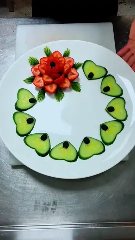 Culinária nossa de cada dia. #foryoupage #food #inspiration #culinary #flores #culinaria #criatividade #design #viral 