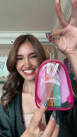 look at my very demure very cutesy bag charm everyone🥰  Brand mentioned: @Rahasia Beauty  #parfum #parfumviral #parfumtiktok #parfumtahanlama #parfumrecomended 
