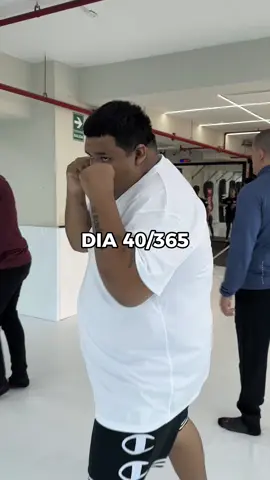 DIA 40 | LOS NERVIOS NO PODRAN CONTRA MI 🥸  #fyp #parati  #viral #kingleon #reto #cambiofisico 