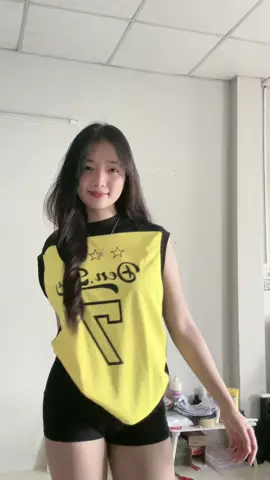 Cũng muốn nhảy mà sợ bị mấy chaa dô kiu gọi vốn🌚 #xuhuong #fyb 