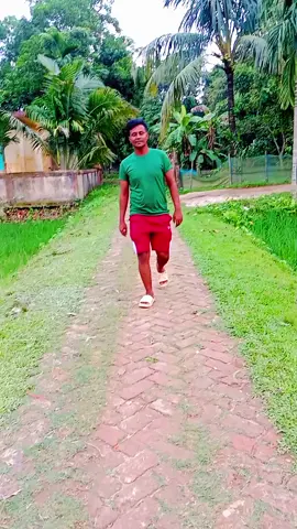 বন্ধু কি মায়া জানে